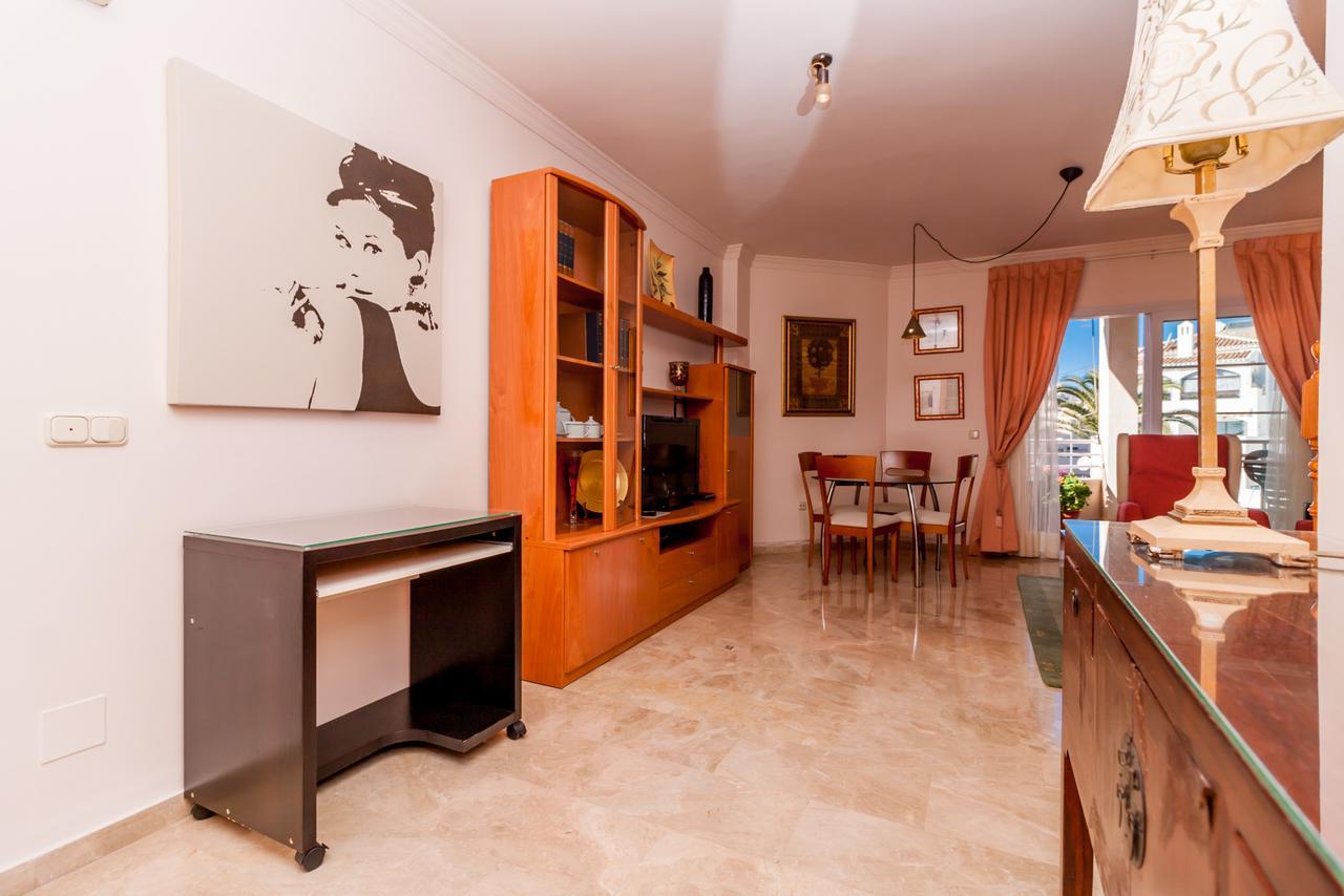 Jarales Parador Canovas Appartement Nerja